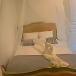 Jacuzzi A L'abri Des Vents Vakantiehuis