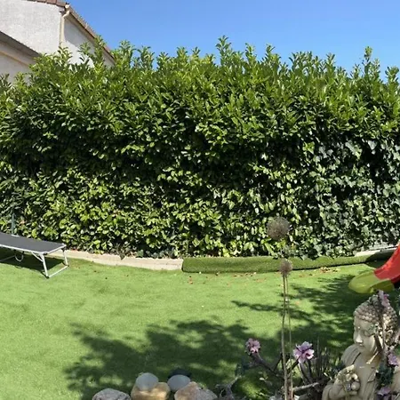 Jacuzzi A L'abri Des Vents Σπίτι διακοπών