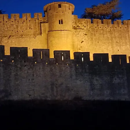 Сasa de vacaciones Jacuzzi A L'abri Des Vents Carcasona