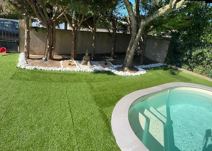 Jacuzzi A L'abri Des Vents Carcassonne