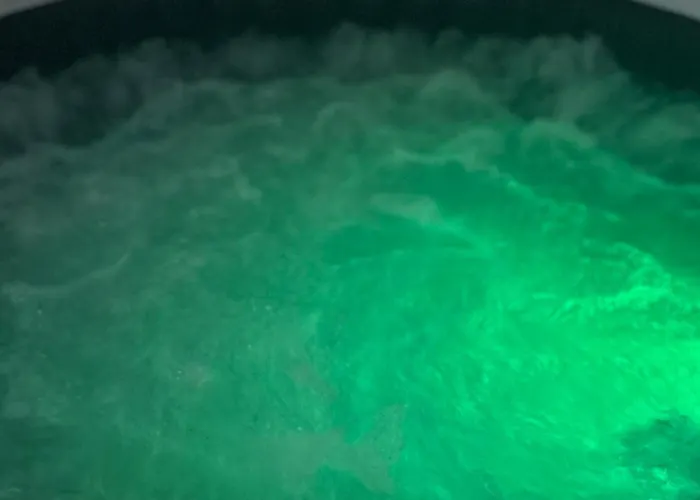 Jacuzzi A L'abri Des Vents